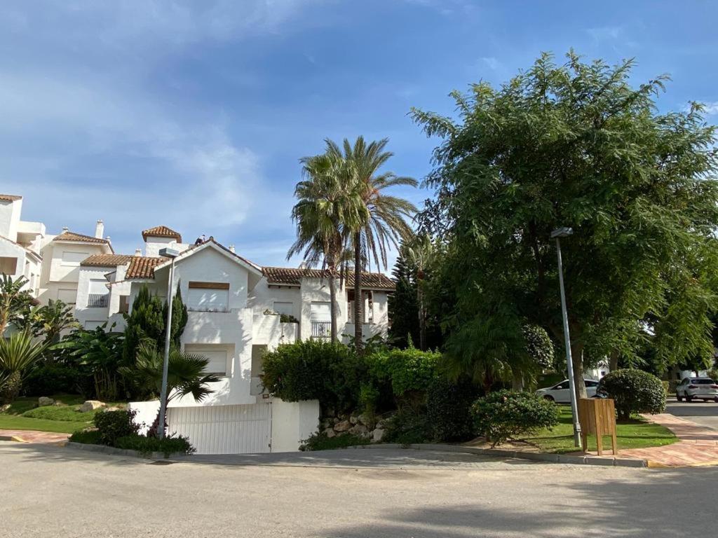 Apartamento En Playa Del Infante Rota Eksteriør billede